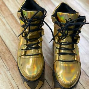 QOZMOPOLITAN PLATFORM SHOES